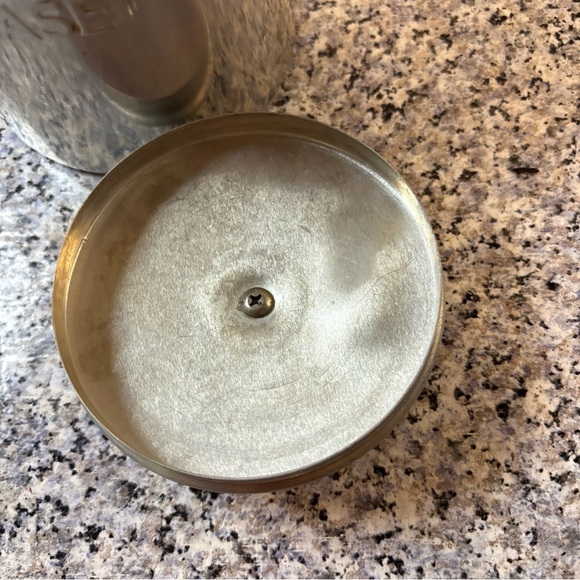 VINTAGE SMALL 4” Aluminum GREASE Metal Silver CONTAINER - Picture 5 of 6